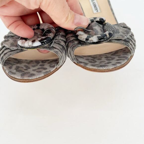 Vintage Manolo Blahnik Leopard Print Peep Toe Buckle Detail D'Orsay Heel IT 36.5 - Picture 8 of 11